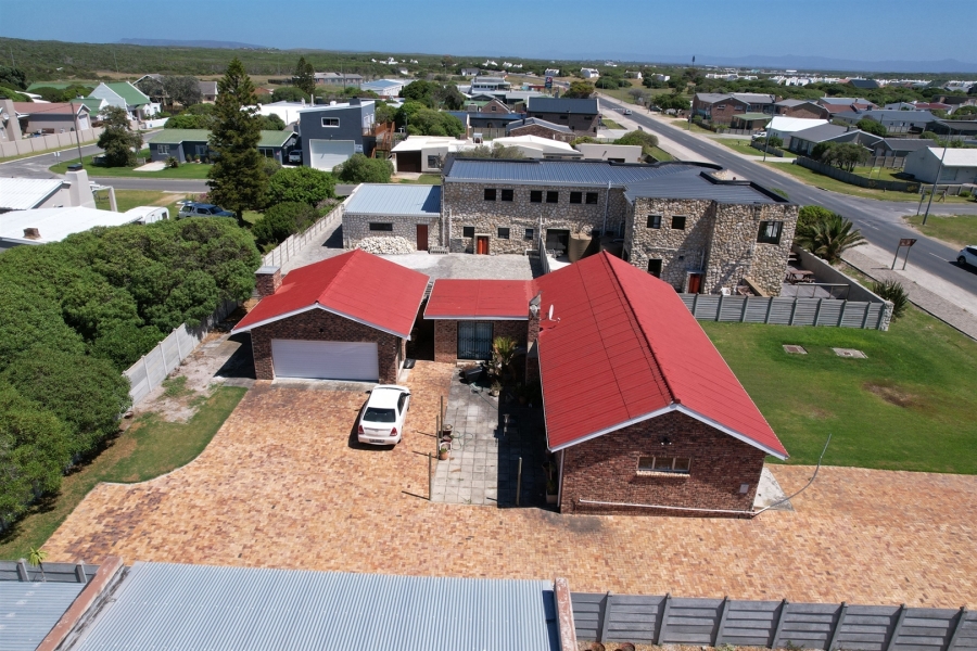 3 Bedroom Property for Sale in Struisbaai Western Cape